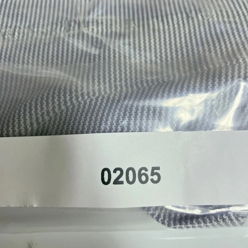 NWT Lululemon Mens Tech Pique Polo Shirt Gray Striped LM3CFPS Size M